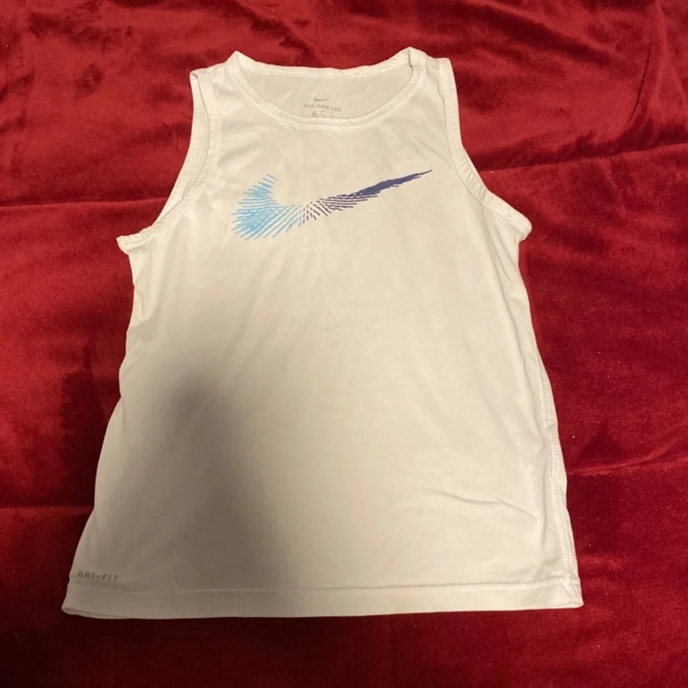 nike tank